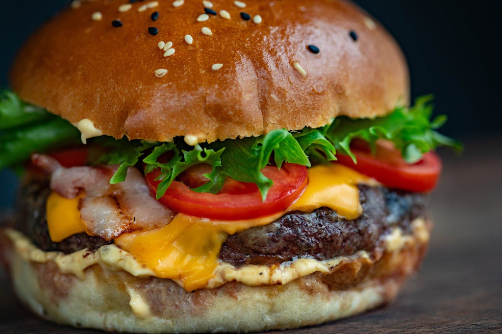 The Art of Crafting the Perfect Hamburger: Exploring Different Techniques and Styles