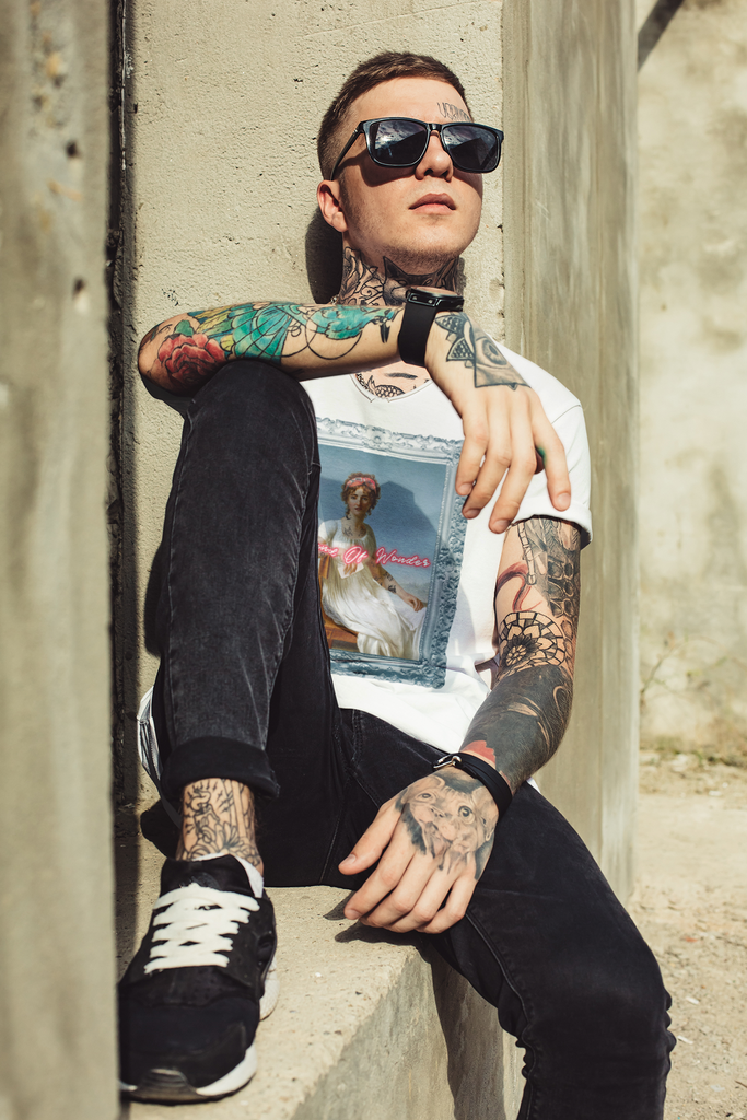 The Surprisingly Powerful Benefits of Wearing a T-Shirt  Why Your Wardrobe Staple Is More Than Just a Fashion Choice
